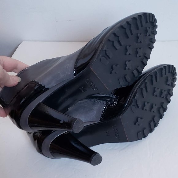 TARYN ROSE Leather Wingtip Booties Heels - Picture 12 of 16